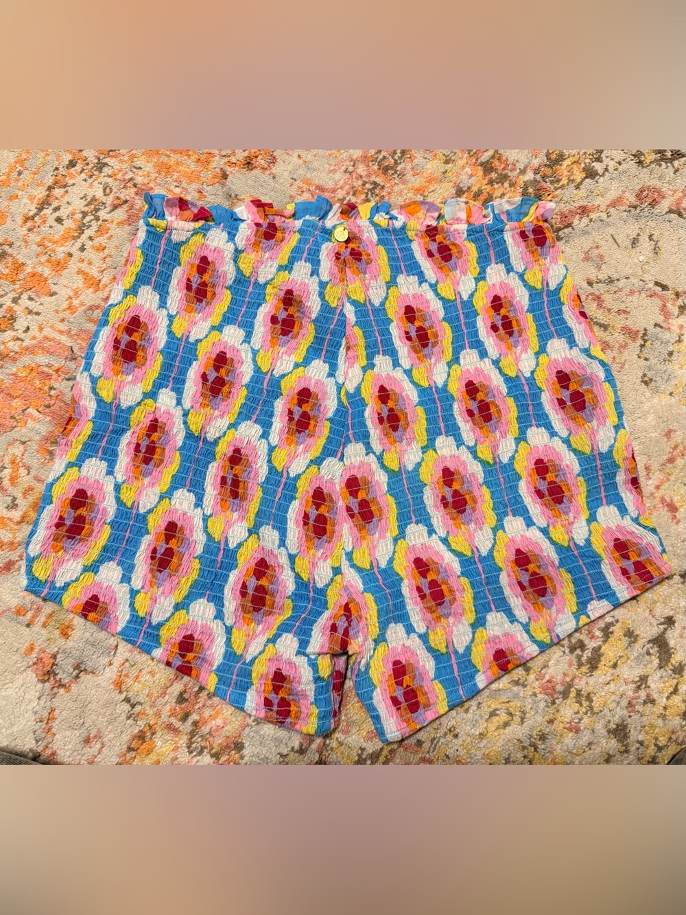 Antik Batik floral mod shorts